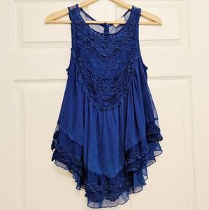 Sleeveless Blouse, Never Been Worn!